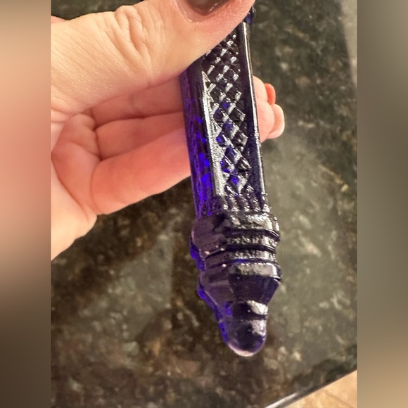 Eiffel Tower blue glass figurine/ornament - Picture 6 of 14